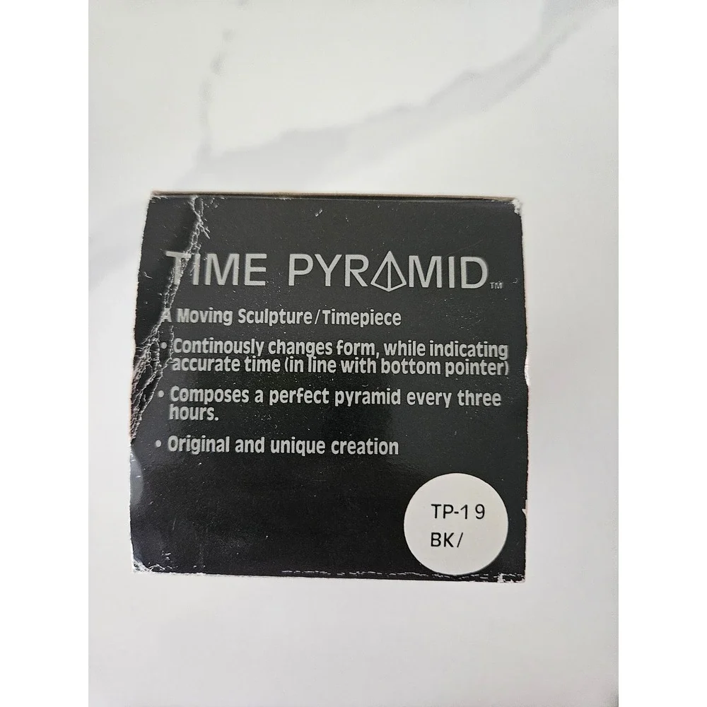4-D Design Time Pyramid Clock Vintage 1988 TP-19 Silver Postmodern Kinetic Art